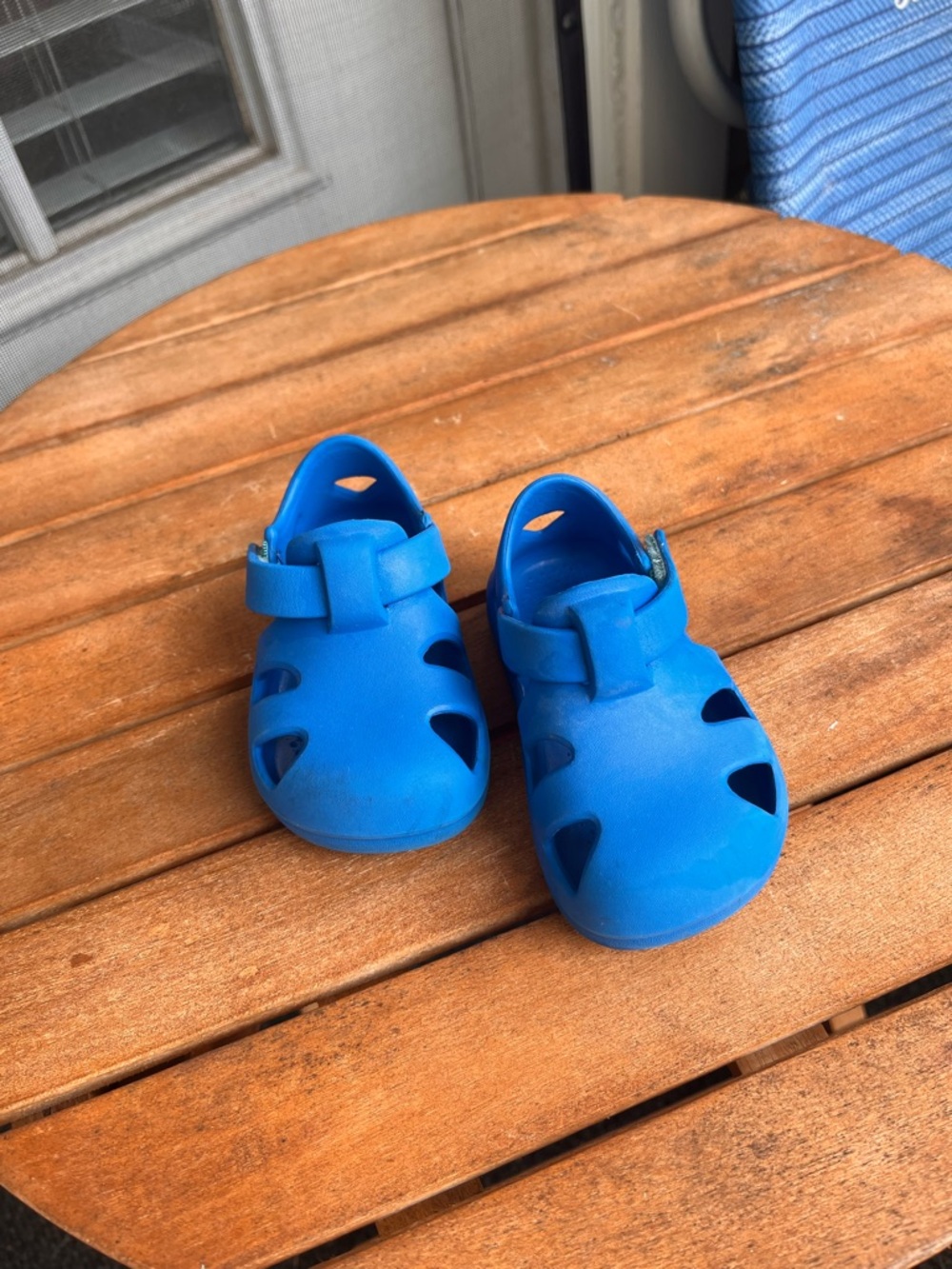Ten Little Splash Sandals for baby